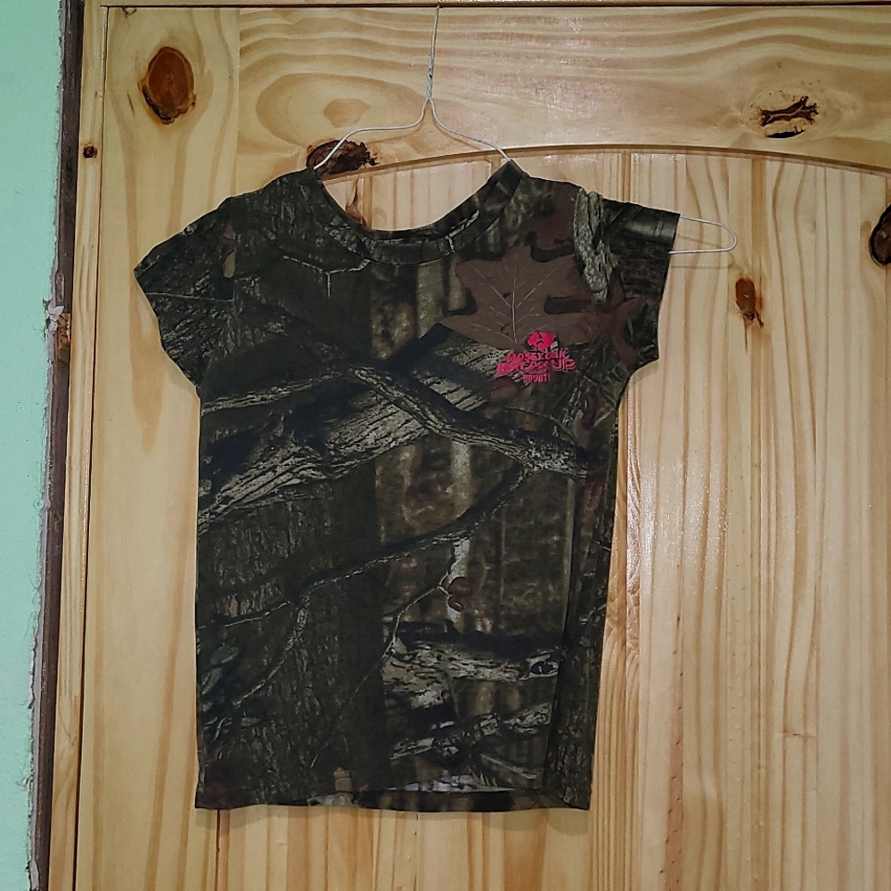 Youth medium Mossy Oak camouflage shirt